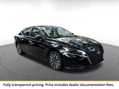 Used 2025 Nissan Altima 2.5 SV
