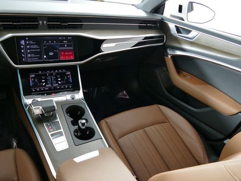 Used 2024 Audi A7 Prestige image 8