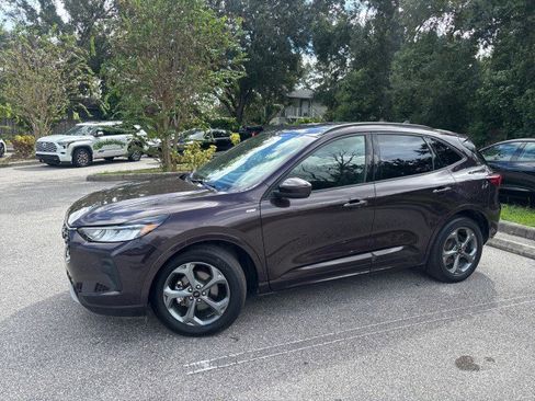 Used 2023 Ford Escape ST-Line w/ Equipment Group 301A image 3