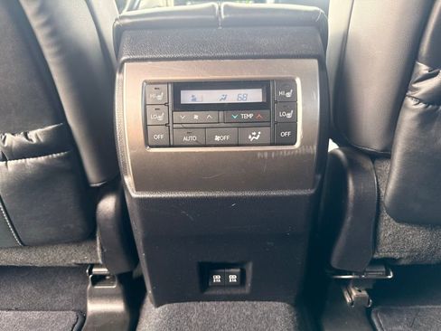 Used 2023 Lexus GX 460 Premium w/ Premium Package AWD/4WD image 26