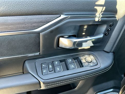 New 2026 RAM 3500 Laramie AWD/4WD image 13