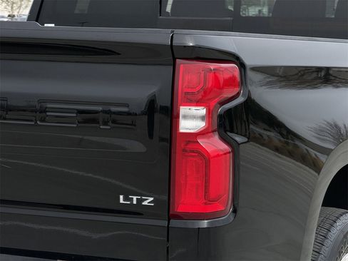 Used 2020 Chevrolet Silverado 1500 LTZ w/ LTZ Texas Edition image 7