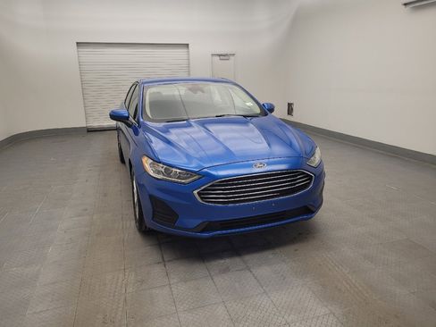 Used 2020 Ford Fusion SE image 14