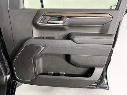 Used 2023 Chevrolet Silverado 1500 LT image 32