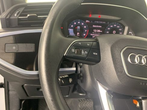Used 2022 Audi Q3 2.0T Premium image 19
