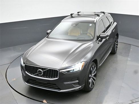 Used 2023 Volvo XC60 B5 Ultimate w/ Protection Package Premier image 46