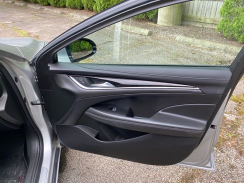 Used 2017 Buick LaCrosse Essence w/ Sun and Shade Package FWD image 25