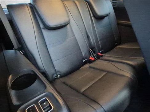 Used 2023 Mercedes-Benz GLS 450 4MATIC image 22