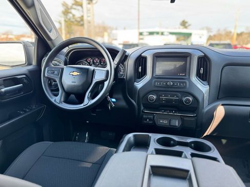 Used 2021 Chevrolet Silverado 1500 Custom w/ LPO, Dark Essentials Package image 11