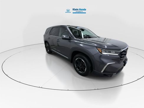 Used 2025 Honda Pilot EX-L image 4