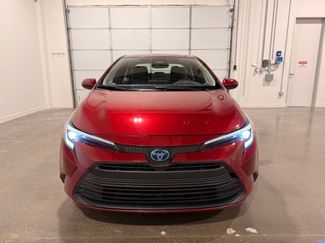 Used 2025 Toyota Corolla LE FWD video 2