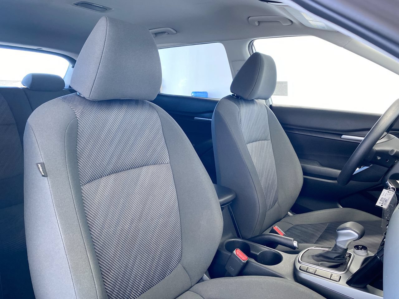Certified 2026 Kia Seltos LX AWD/4WD image 30
