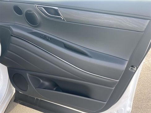 New 2026 Genesis GV80 3.5T Prestige image 29