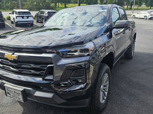 New 2025 Chevrolet Colorado LT w/ LT Convenience Package image 4