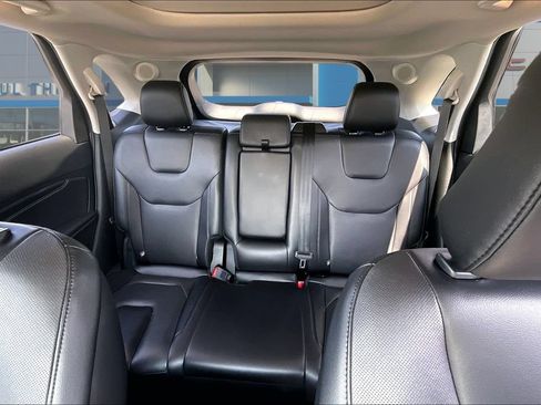 Used 2022 Ford Edge Titanium w/ Equipment Group 301A AWD/4WD image 22