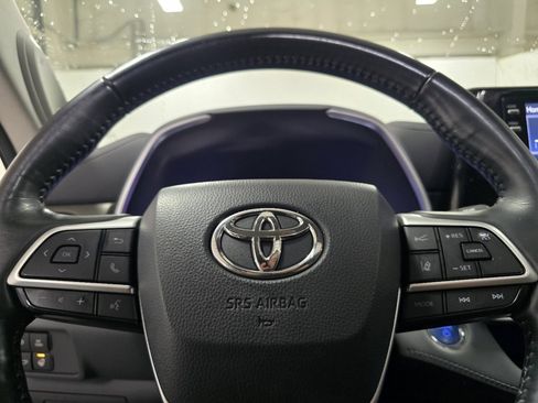 Used 2022 Toyota Highlander Limited image 30