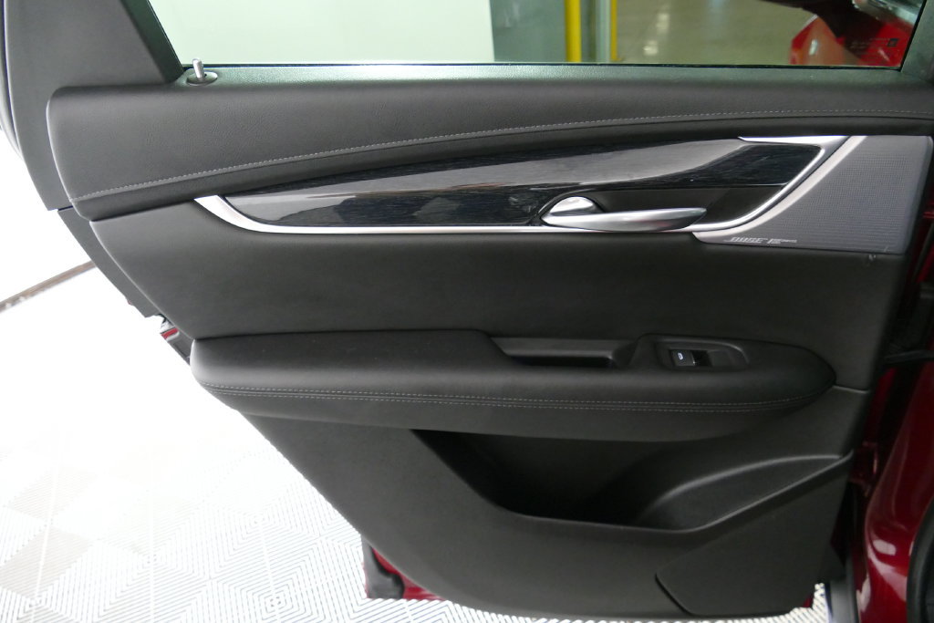 Used 2020 Cadillac XT5 Premium Luxury AWD/4WD image 30