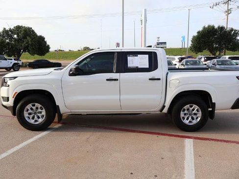 Certified 2026 Nissan Frontier S w/ Tow Package RWD image 2