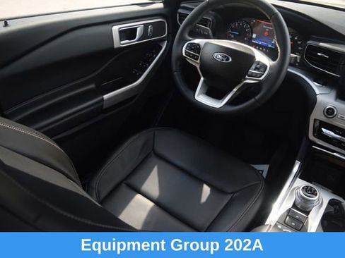 Used 2023 Ford Explorer XLT w/ Equipment Group 202A AWD/4WD image 2