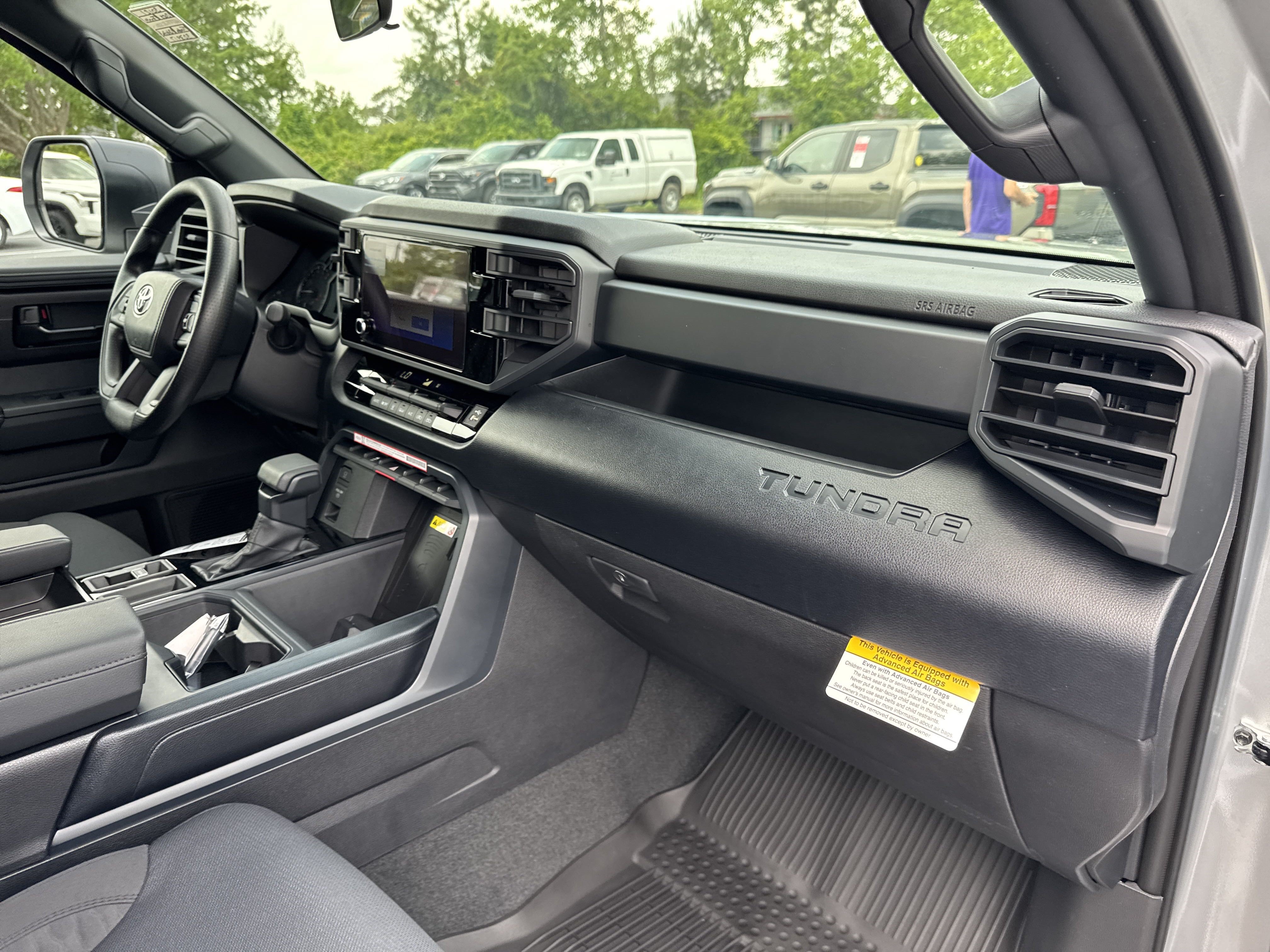 New 2025 Toyota Tundra SR w/ SR Tow Package AWD/4WD image 33