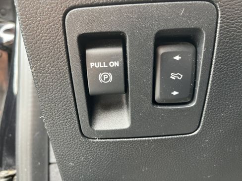 Used 2019 Ford F150 XLT w/ Equipment Group 302A Luxury AWD/4WD image 29