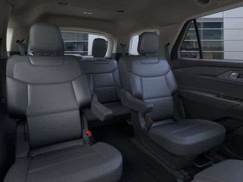 New 2026 Ford Explorer Active w/ Active Comfort Package RWD image 11