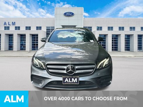 Used 2019 Mercedes-Benz E 300 image 2