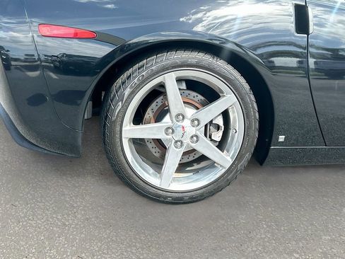 Used 2007 Chevrolet Corvette Convertible w/ Preferred Equipment Group image 26