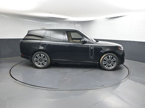 Used 2023 Land Rover Range Rover SE AWD/4WD image 23