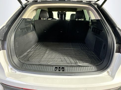 Used 2021 Lincoln Nautilus FWD w/ Equipment Group 101A image 28