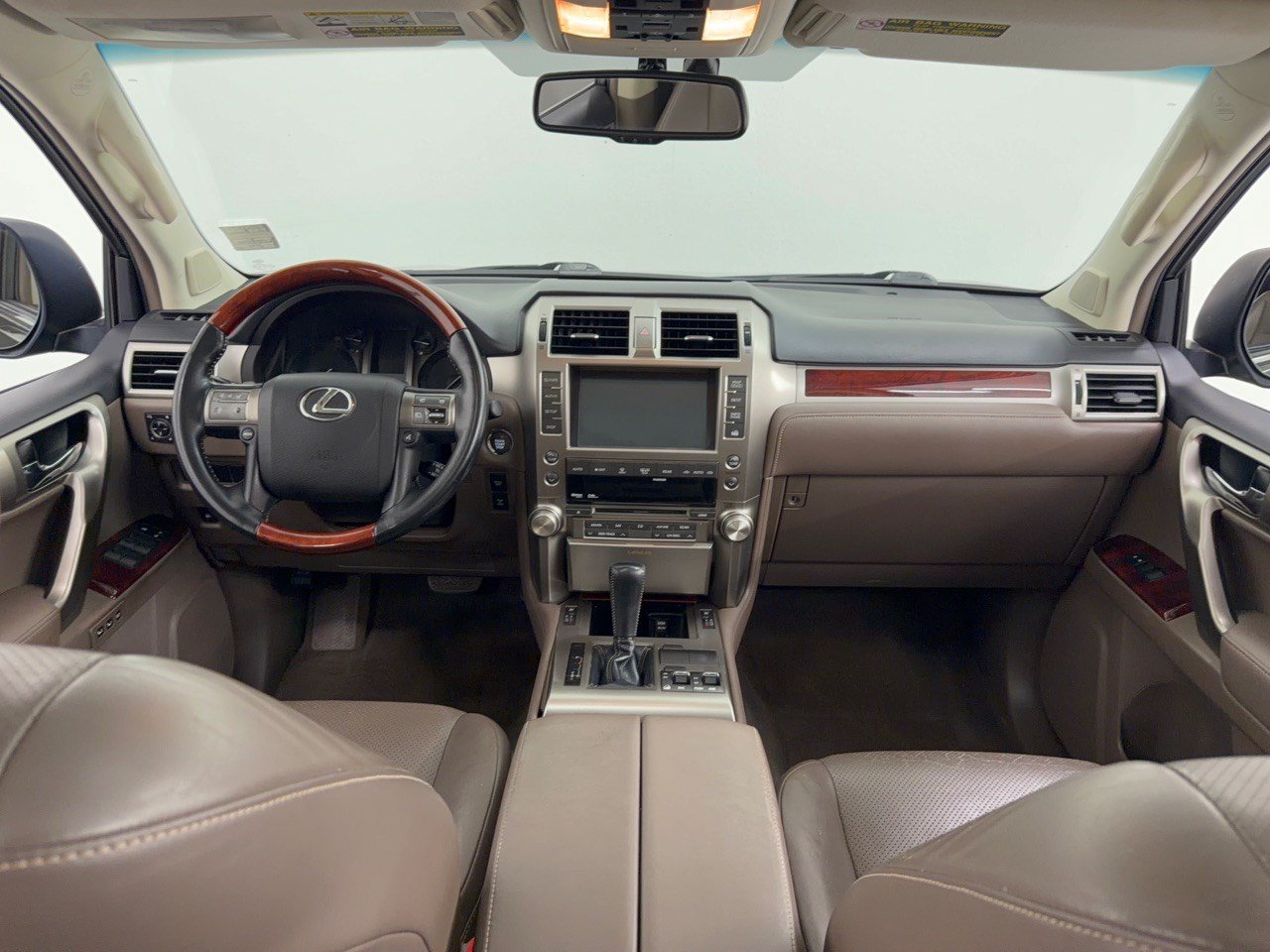 Used 2011 Lexus GX 460 w/ Comfort Plus Pkg AWD/4WD image 17
