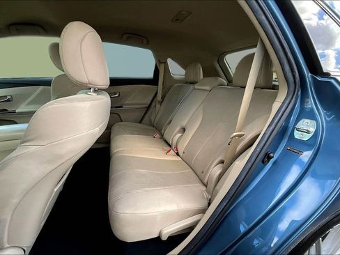 Used 2012 Toyota Venza LE w/ LE Convenience Pkg image 20