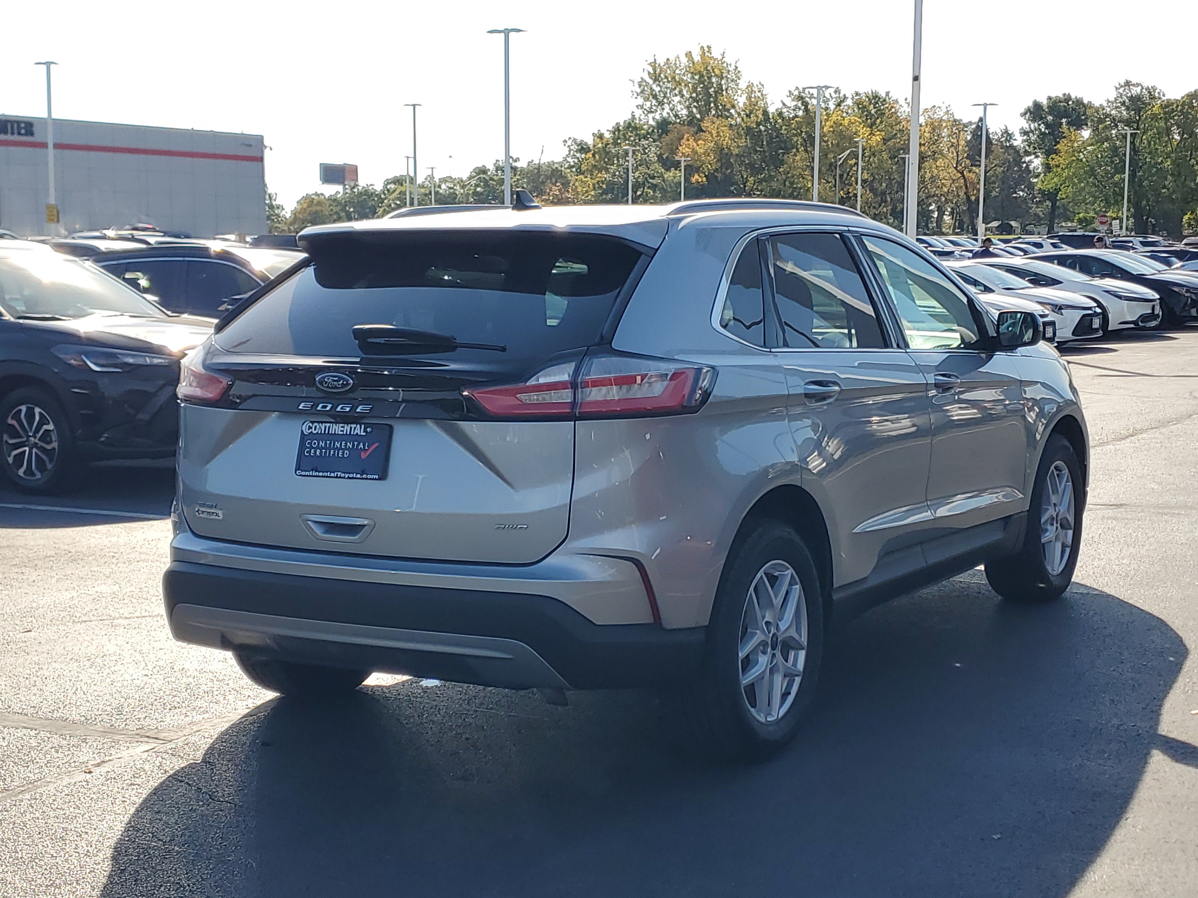 Used 2022 Ford Edge SEL w/ Convenience Package AWD/4WD image 5