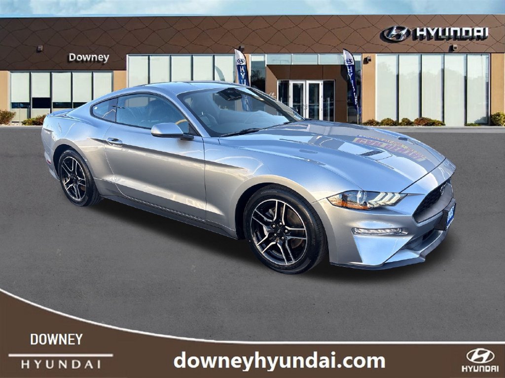 Used 2023 Ford Mustang Premium RWD image 7