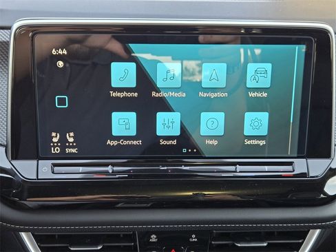 New 2026 Volkswagen Atlas Cross Sport SEL Premium R-Line image 14