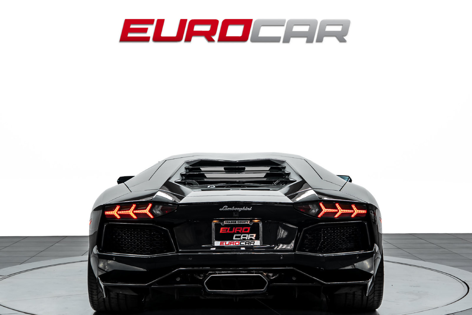 Used 2014 Lamborghini Aventador LP 700-4 AWD/4WD image 4