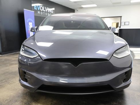 Used 2018 Tesla Model X 75D AWD/4WD image 6