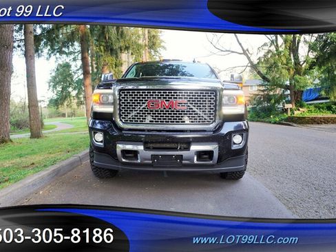 Used 2016 GMC Sierra 3500 Denali w/ Duramax Plus Package AWD/4WD image 6