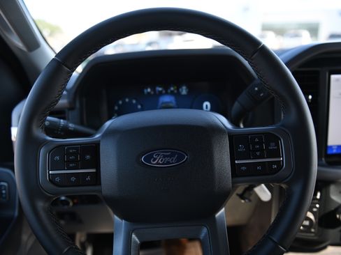 Used 2025 Ford F150 XLT w/ Equipment Group 301A Standard AWD/4WD image 21