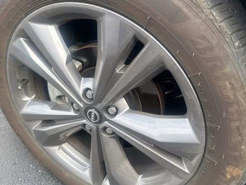 Used 2024 Nissan Murano Platinum w/ Cargo Package image 11