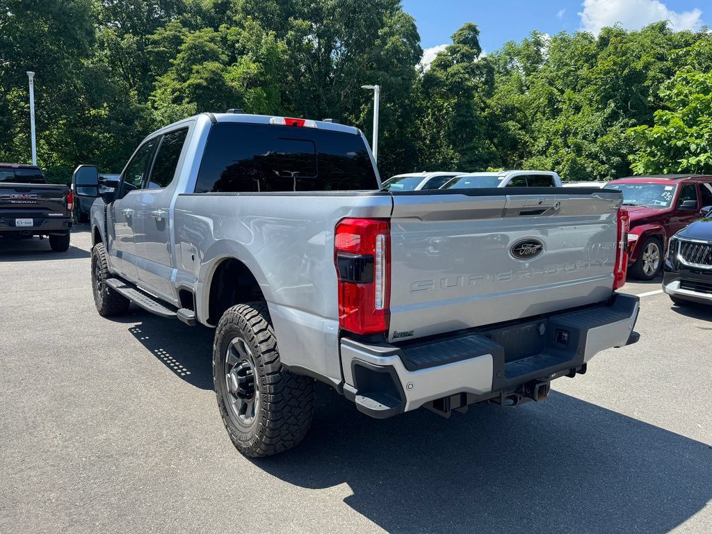 Used 2024 Ford F350 Lariat w/ Lariat Ultimate Package AWD/4WD image 6