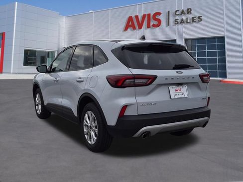 Used 2025 Ford Escape Active AWD/4WD image 9