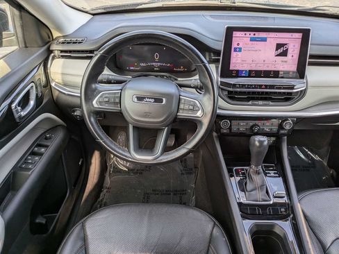 Used 2022 Jeep Compass Limited w/ Elite Group AWD/4WD image 16