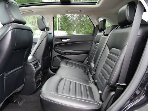 Used 2023 Ford Edge SEL w/ Convenience Package AWD/4WD image 15