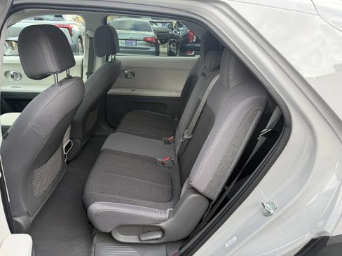 Used 2023 Hyundai Ioniq 5 SE image 4