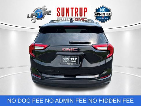 Used 2023 GMC Terrain SLE w/ Driver Convenience Package FWD image 4