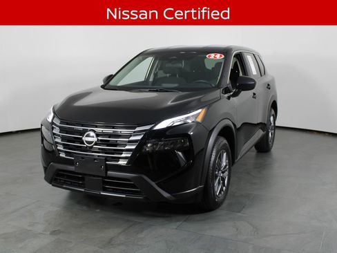 Certified 2024 Nissan Rogue S AWD/4WD image 2