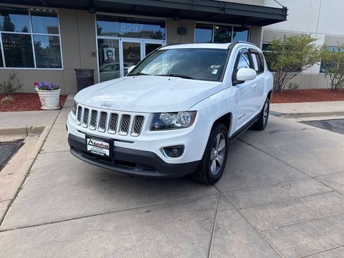 Used 2016 Jeep Compass High Altitude AWD/4WD image 2