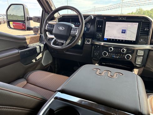 New 2026 Ford F350 King Ranch w/ Chrome Package AWD/4WD image 24