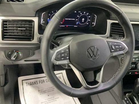 Used 2023 Volkswagen Atlas Cross Sport SE AWD/4WD image 24